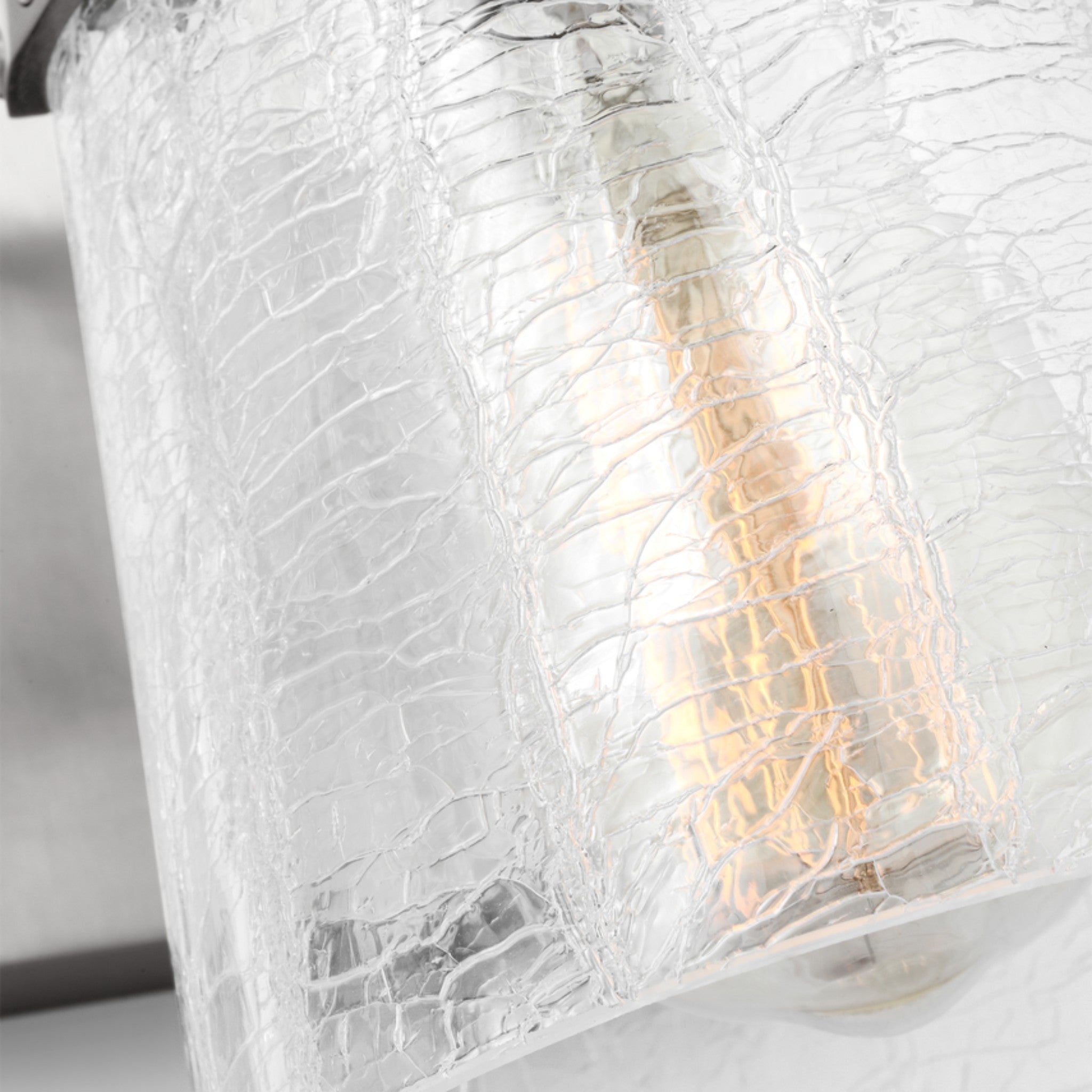 CROFTON VANITY LIGHT (MULTIPLE SIZES) - robinsonco.ca