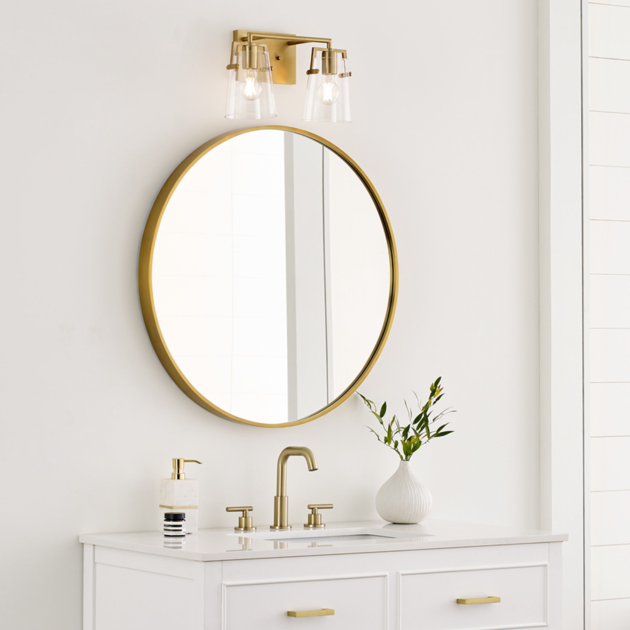 CROFTON VANITY LIGHT (MULTIPLE SIZES) - robinsonco.ca