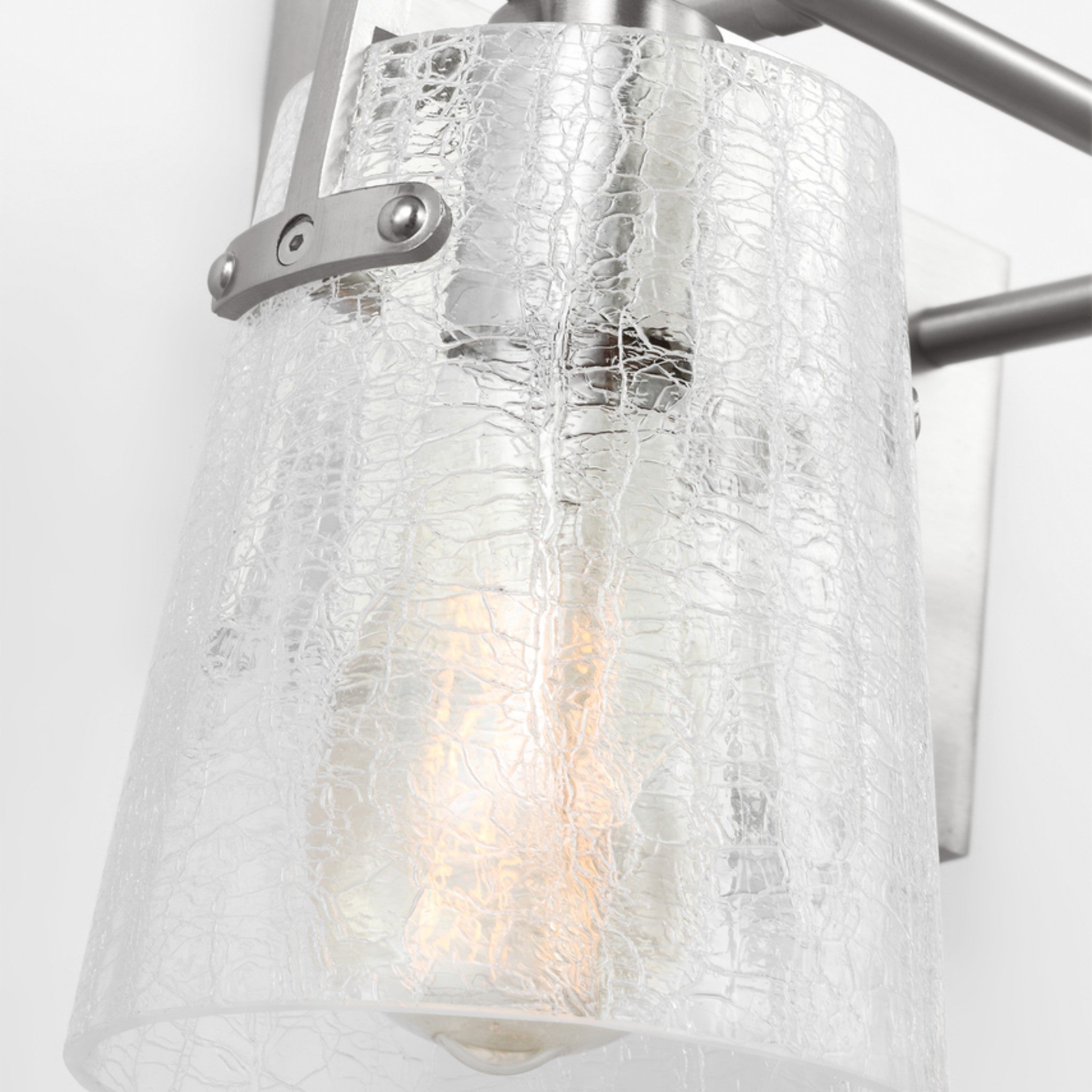 CROFTON VANITY LIGHT (MULTIPLE SIZES) - robinsonco.ca