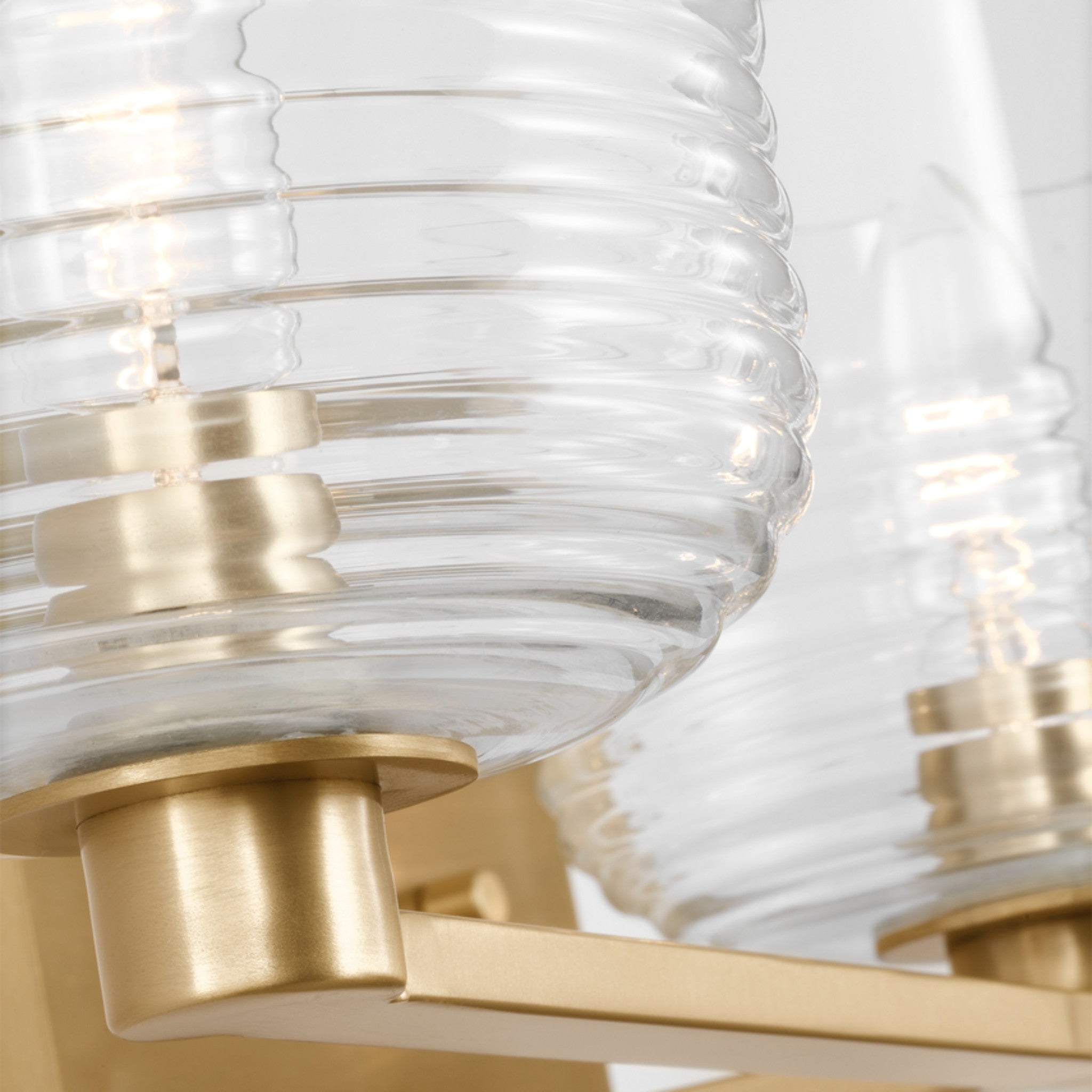 LOCHDALE VANITY SCONCE (MULTIPLE SIZES) - robinsonco.ca