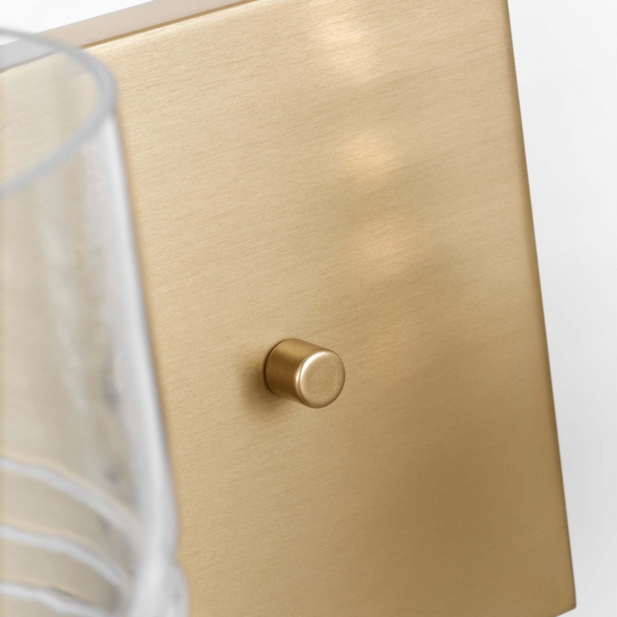 LOCHDALE VANITY SCONCE (MULTIPLE SIZES) - robinsonco.ca