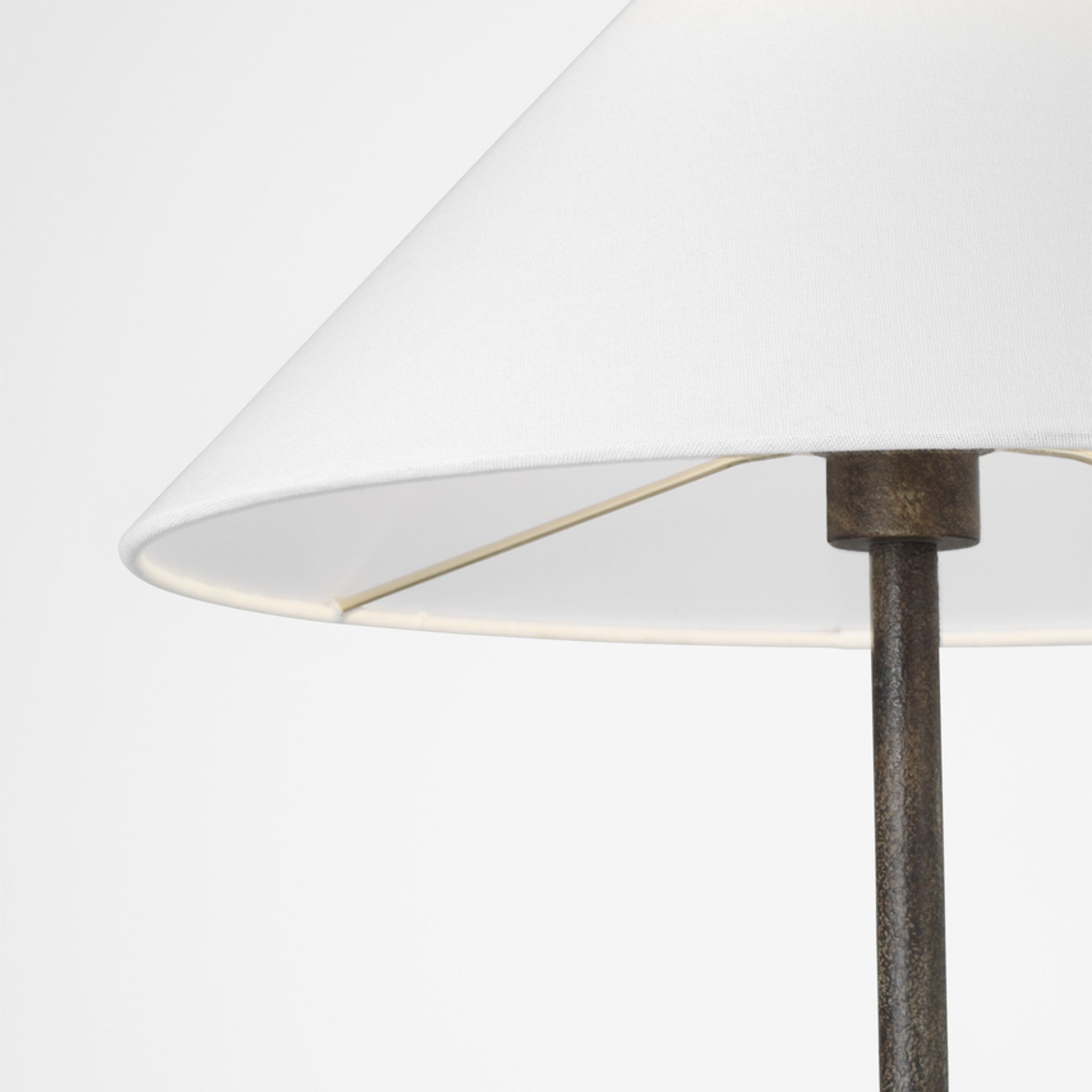 BRACHION TABLE LAMP (MULTIPLE SIZES) - robinsonco.ca