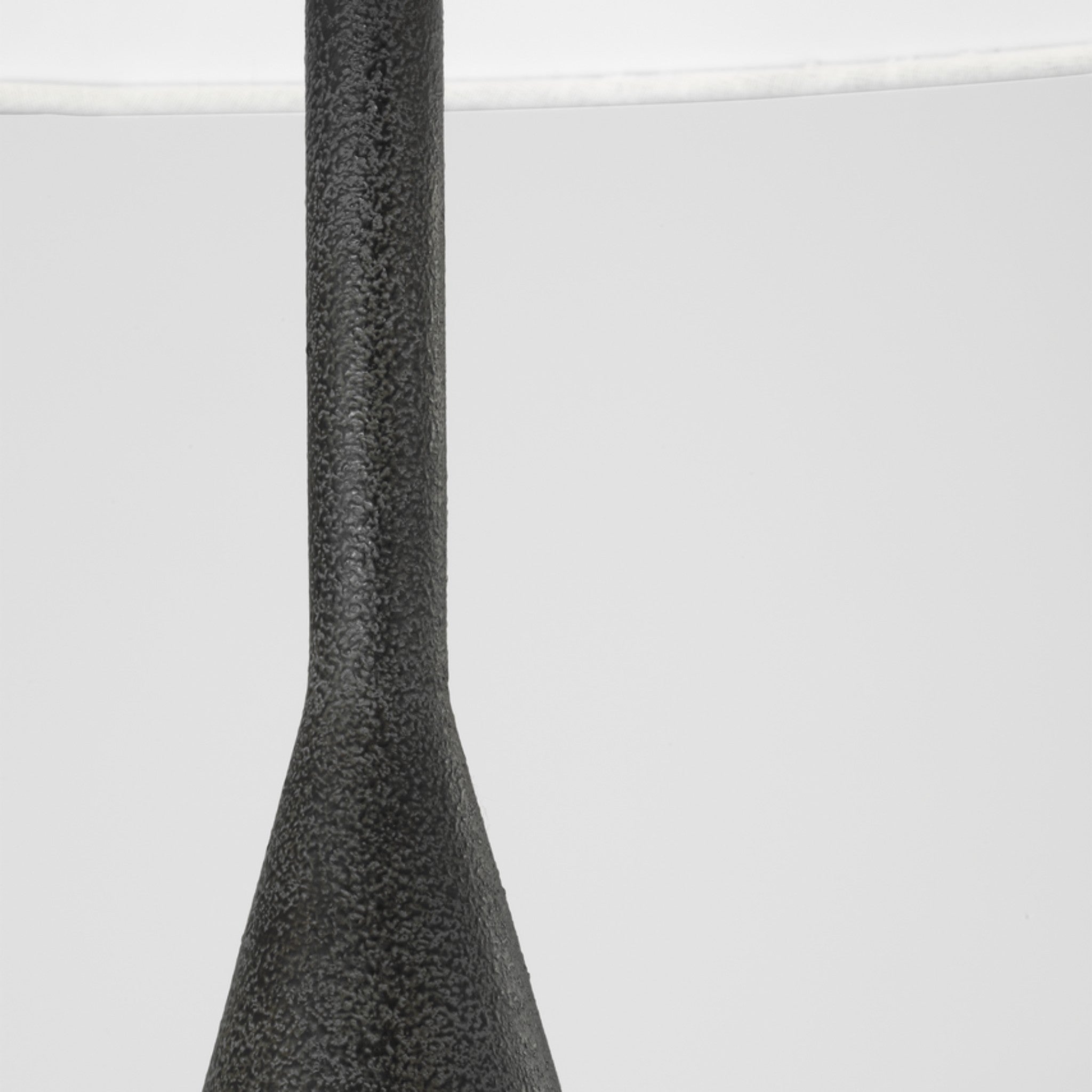 BRACHION TABLE LAMP (MULTIPLE SIZES) - robinsonco.ca