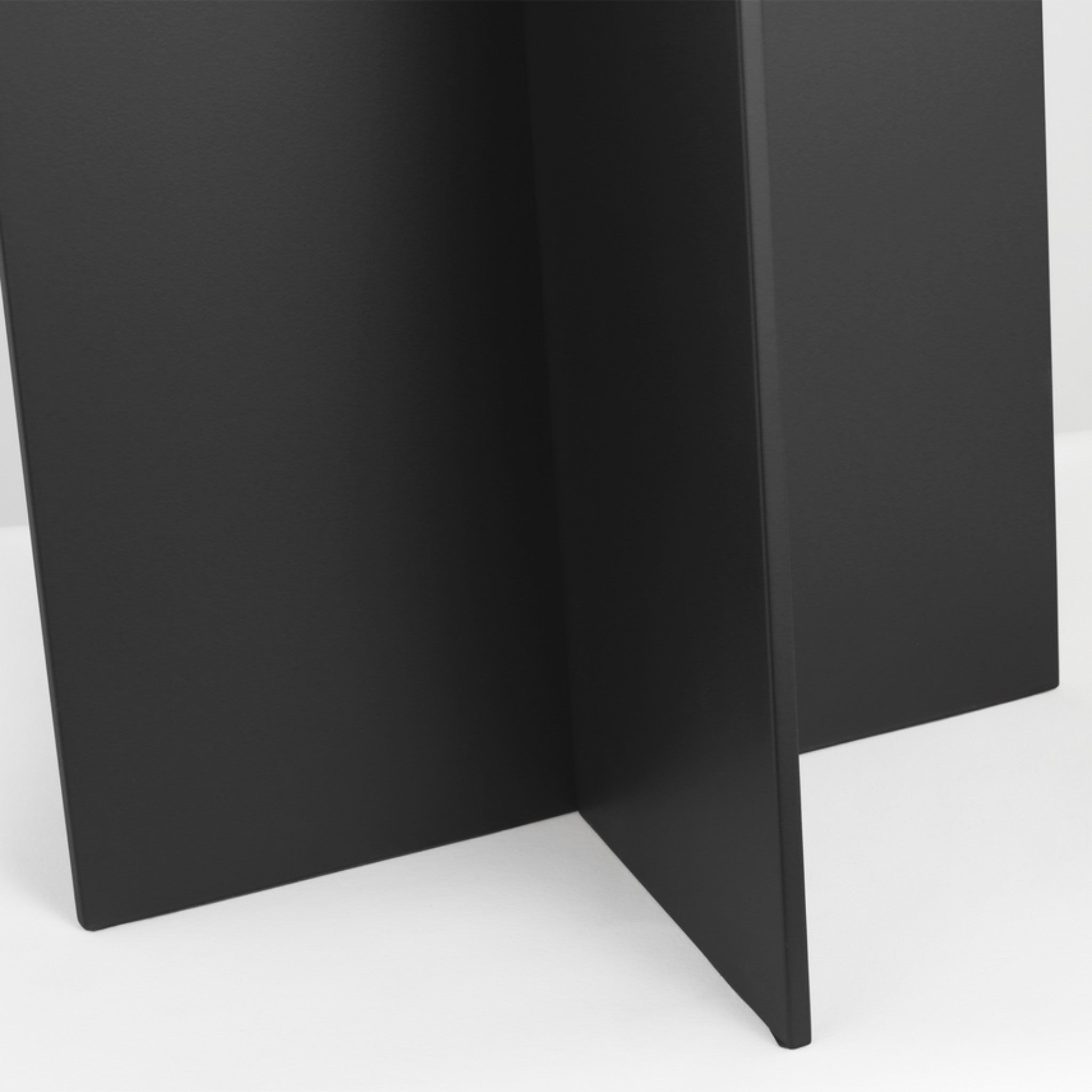 BLOCCO TABLE LAMP (MULTIPLE SIZES) - robinsonco.ca