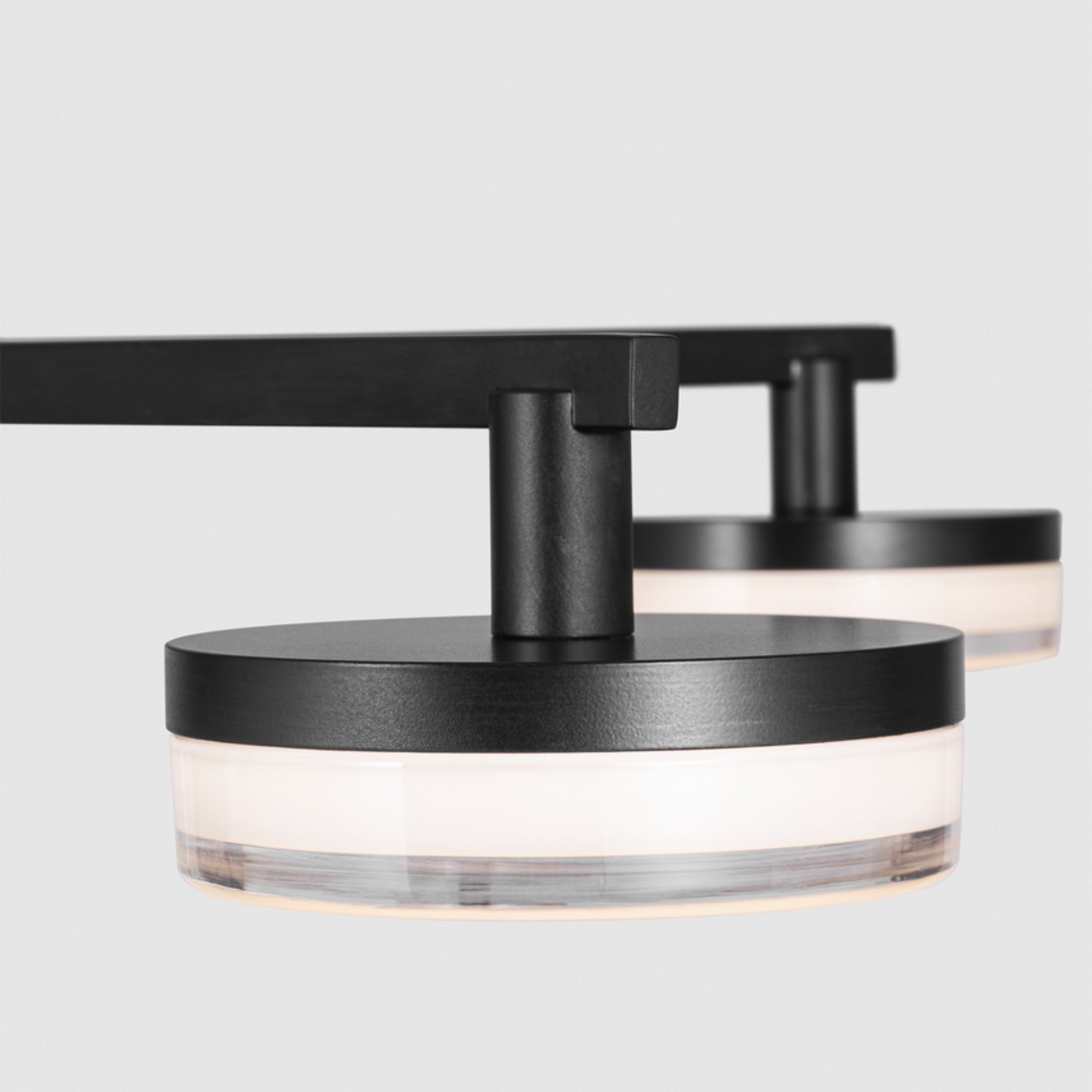 KHAN LED CHANDELIER (MULTIPLE SIZES) - robinsonco.ca