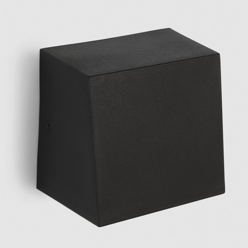 KAKUDO OUTDOOR LED WALL LANTERN (MULTIPLE SIZES) - robinsonco.ca