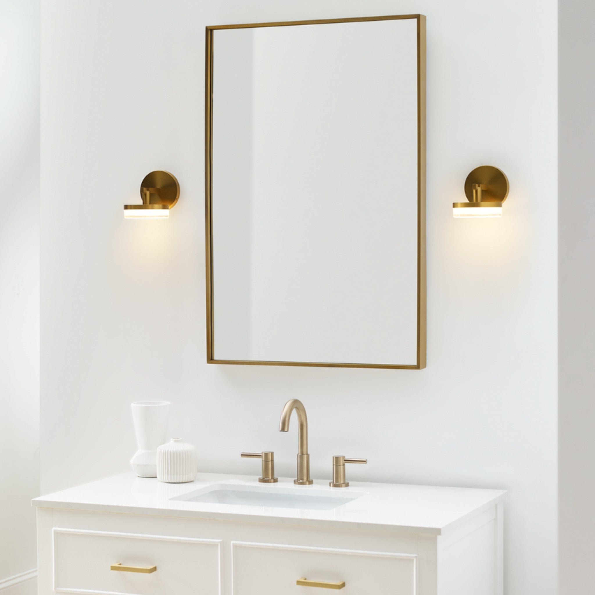 KHAN LED VANITY SCONCE (MULTIPLE SIZES) - robinsonco.ca