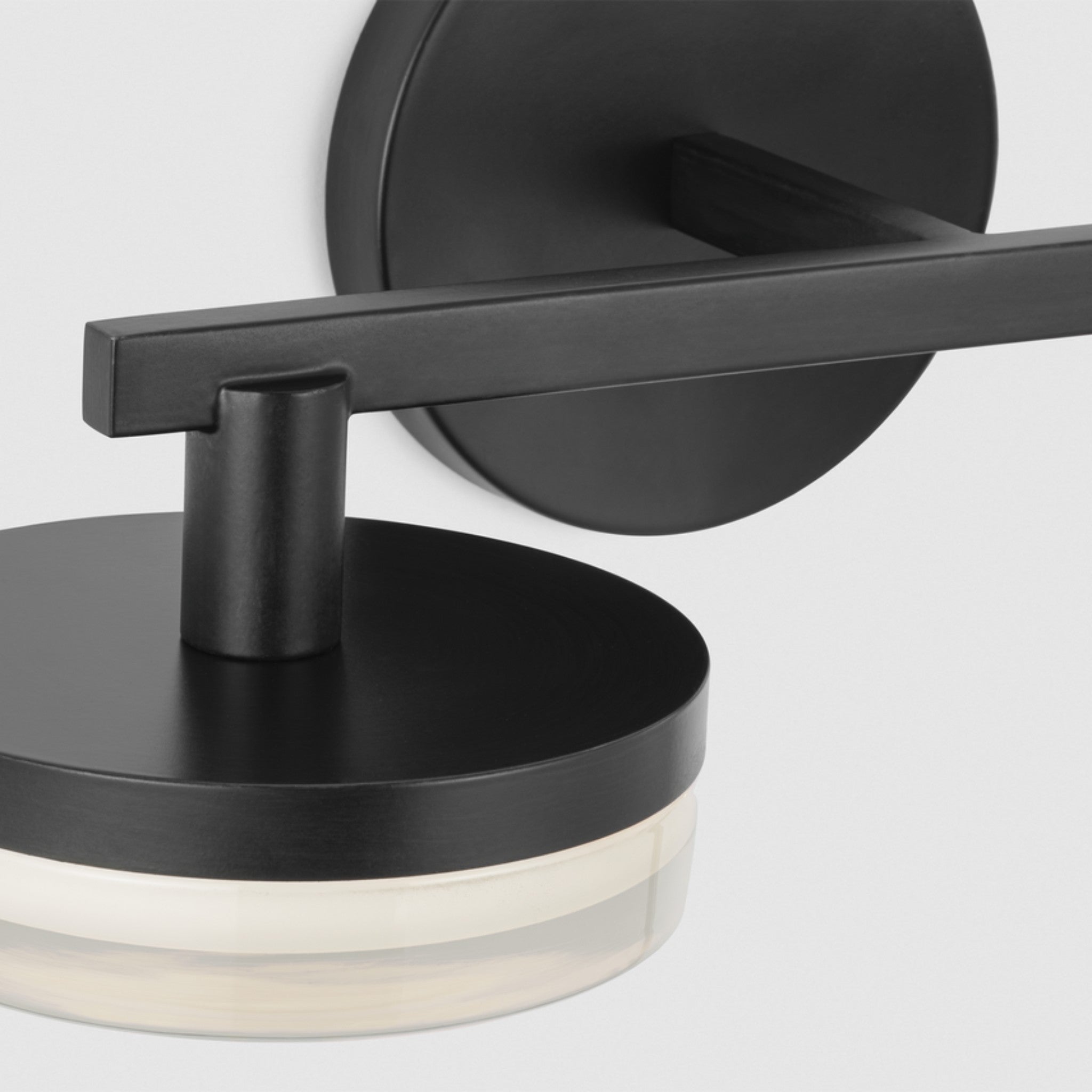 KHAN LED VANITY SCONCE (MULTIPLE SIZES) - robinsonco.ca