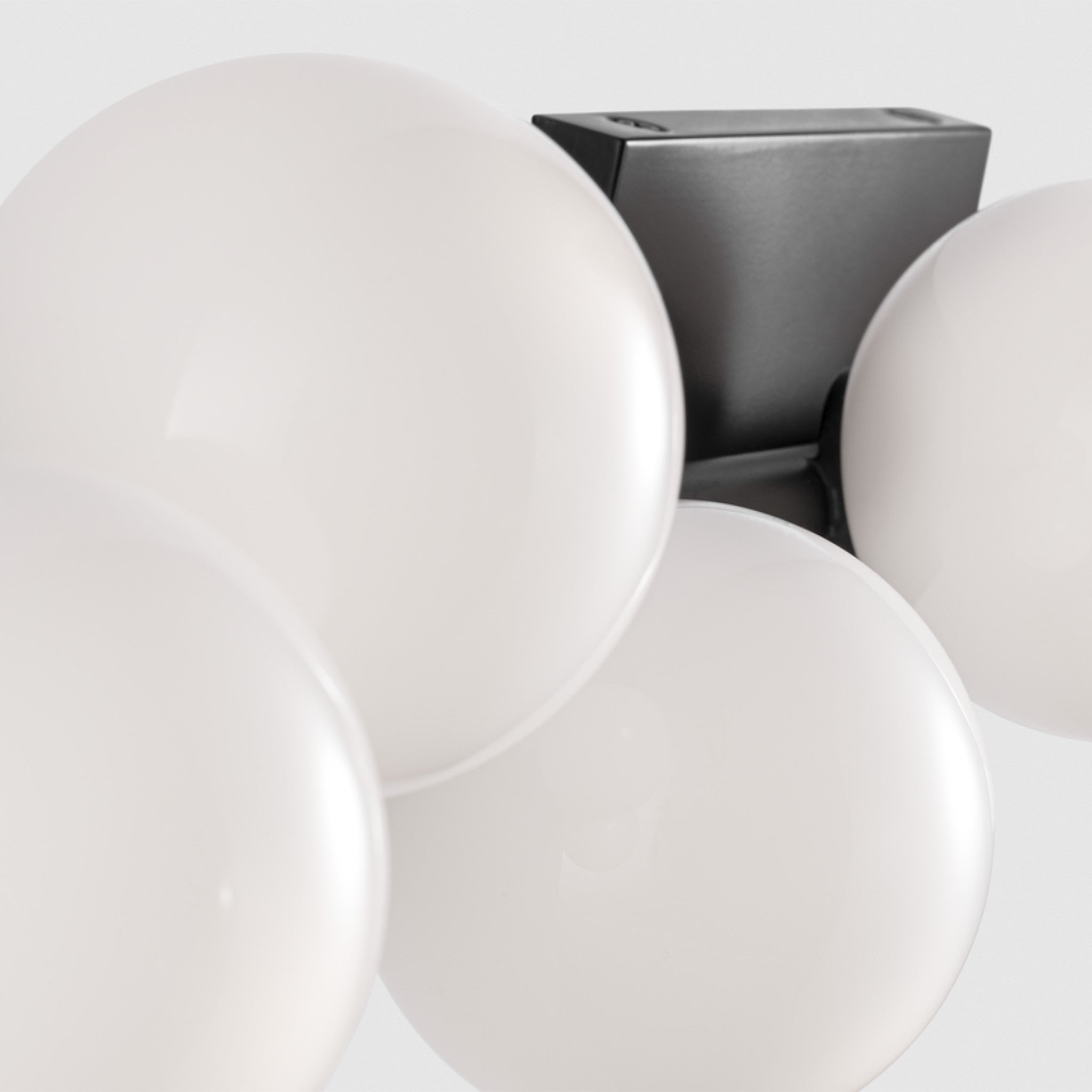 ALTAIR VANITY SCONCE (MULTIPLE SIZES) - robinsonco.ca