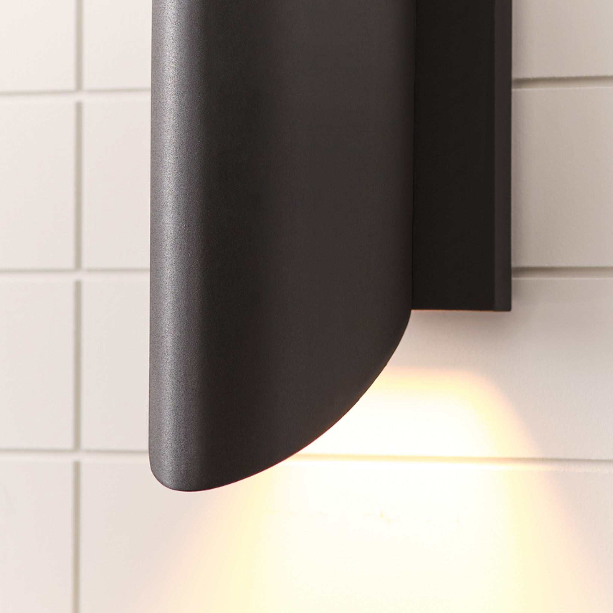 RUXTON OUTDOOR LANTERN (MULTIPLE SIZES) - robinsonco.ca