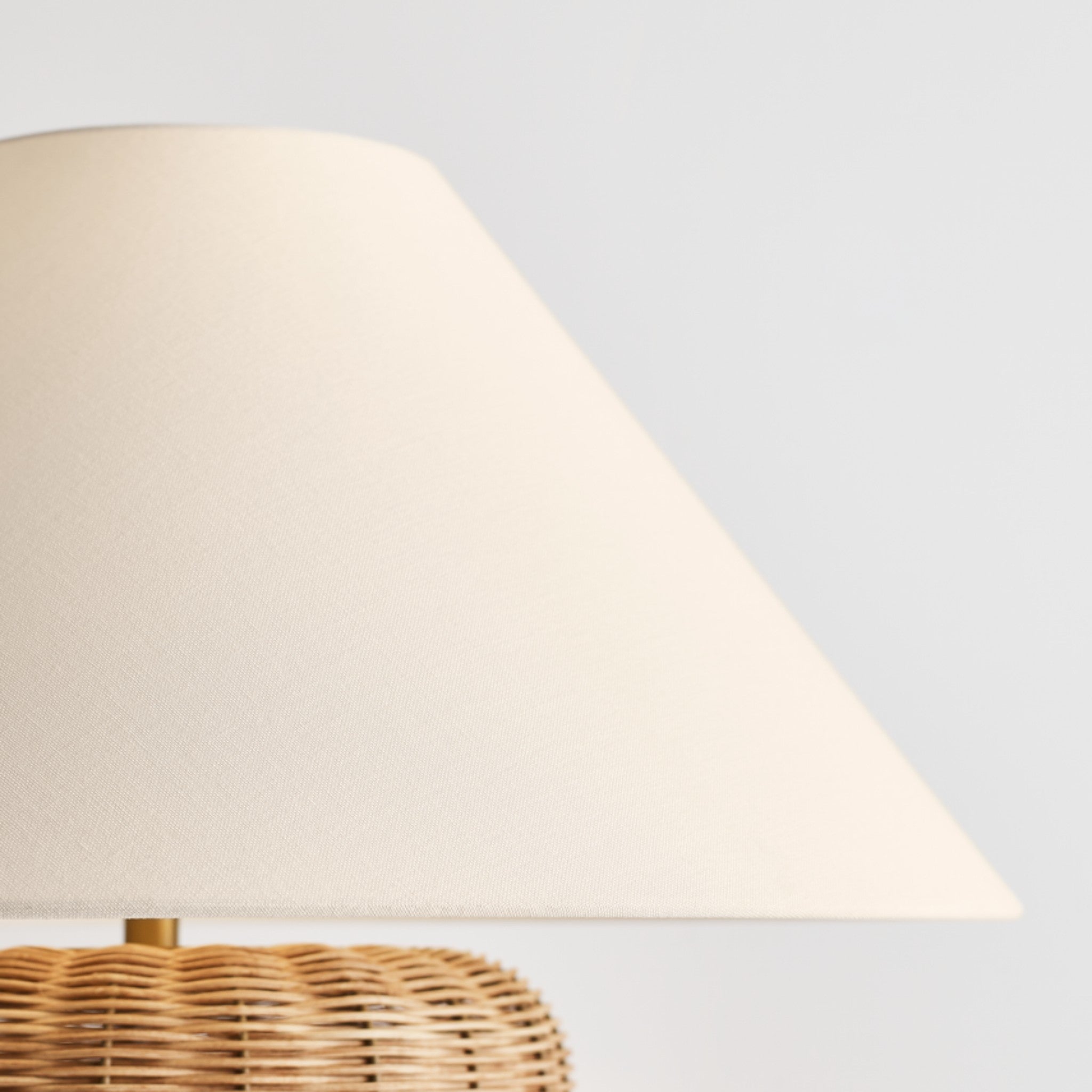 DUMAR TABLE LAMP (MULTIPLE SIZES) - robinsonco.ca