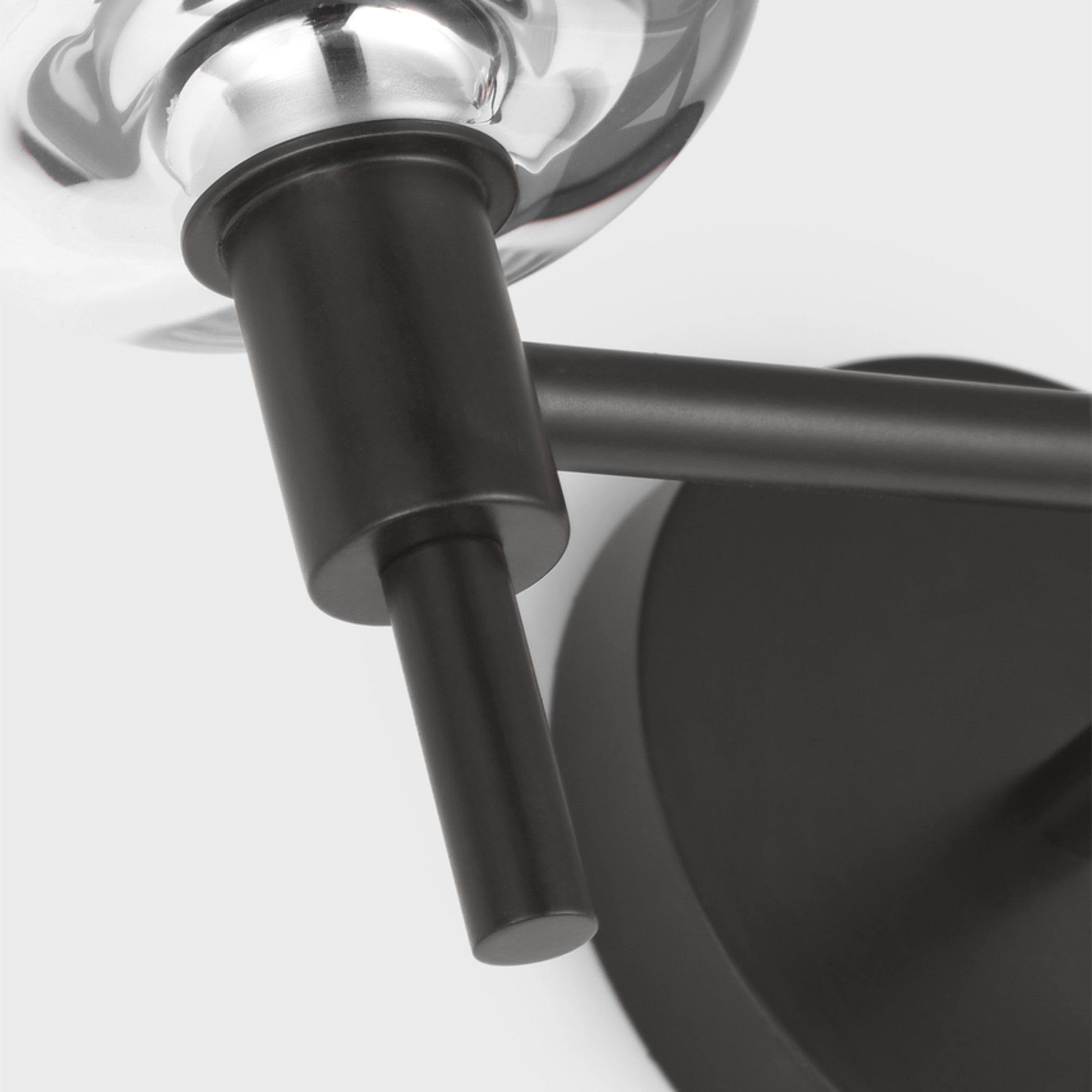 HARTLEY VANITY SCONCE (MULTIPLE SIZES) - robinsonco.ca