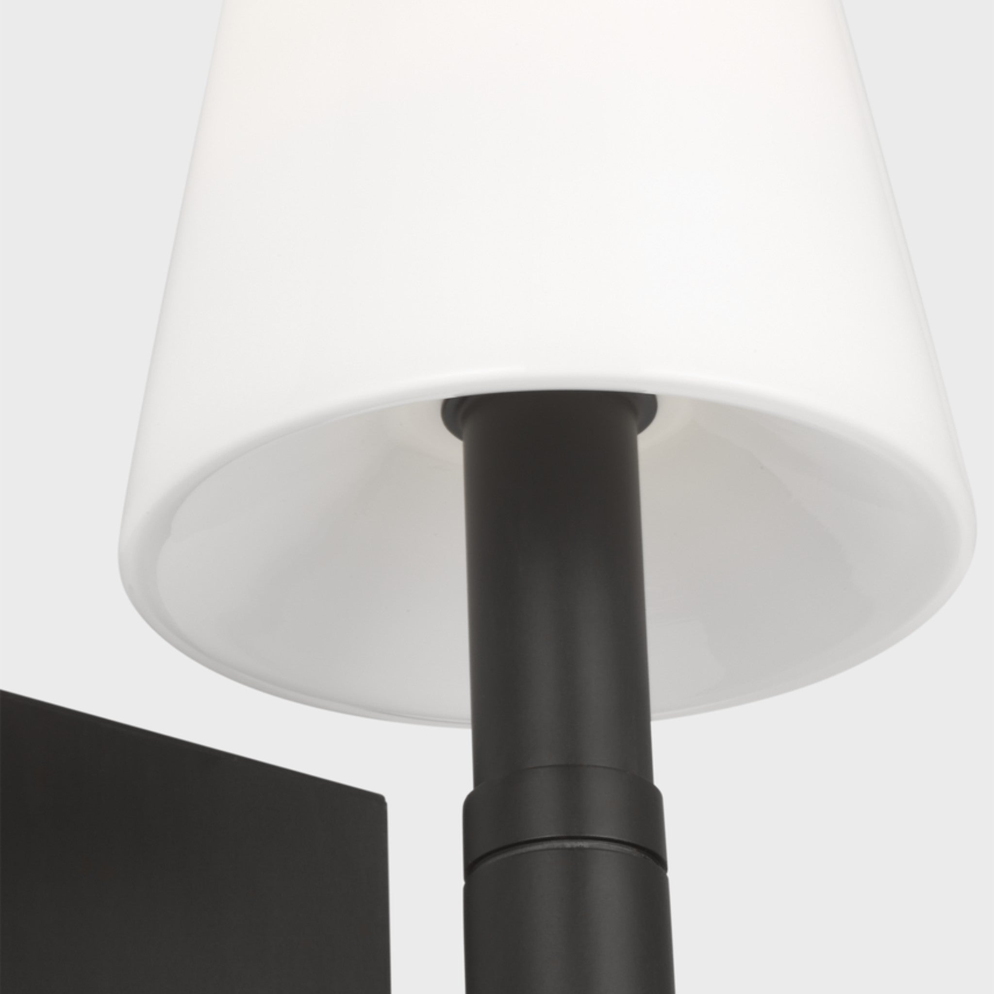 BECKHAM CLASSIC RECTANGULAR SCONCE - robinsonco.ca