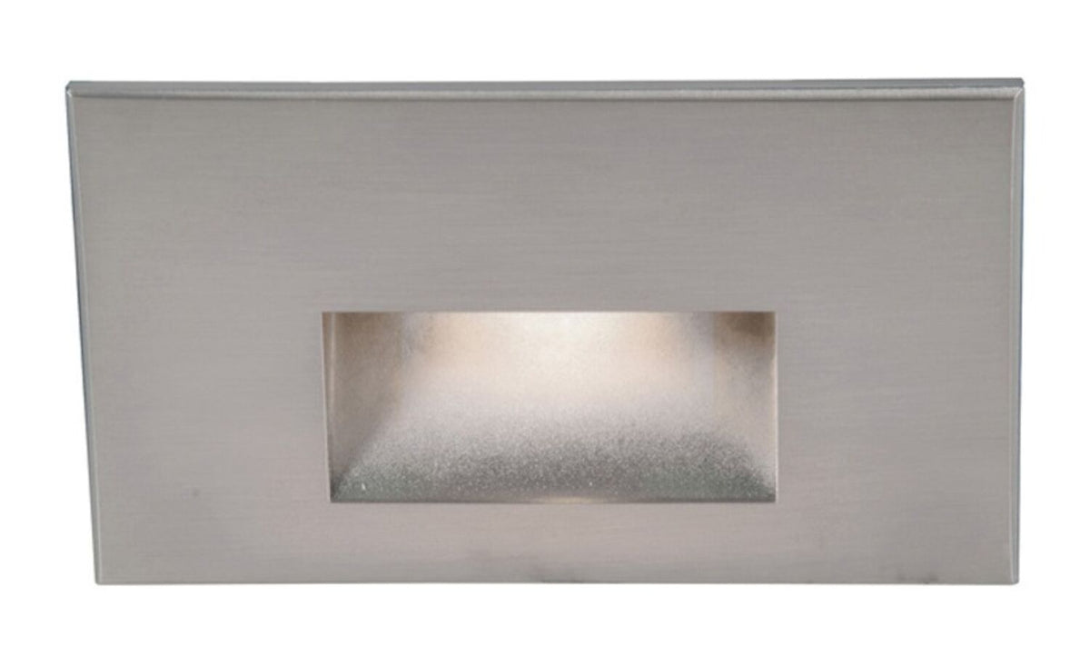 LEDme® HORIZONTAL STEP AND WALL LIGHT - robinsonco.ca