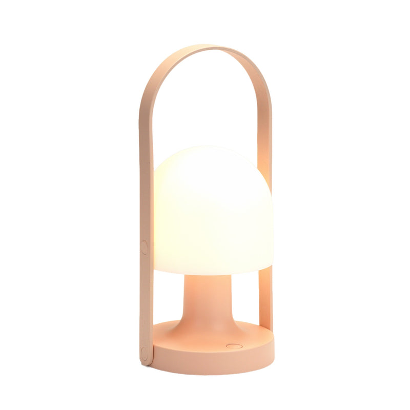 FOLLOWME PORTABLE TABLE LAMP - robinsonco.ca